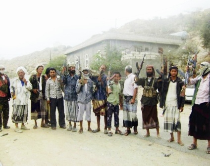 عناصر من اللجان الشعبية بلودر الأسبوع قبل الماضي